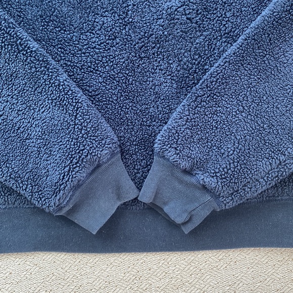 Abercrombie & Fitch Teddy Pullover Sweater - Picture 3 of 5